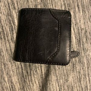 Frye wallet